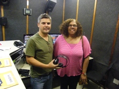 Meeting DJ at 91.5 FM, University radio station and saying hi to all in Campo Grande
